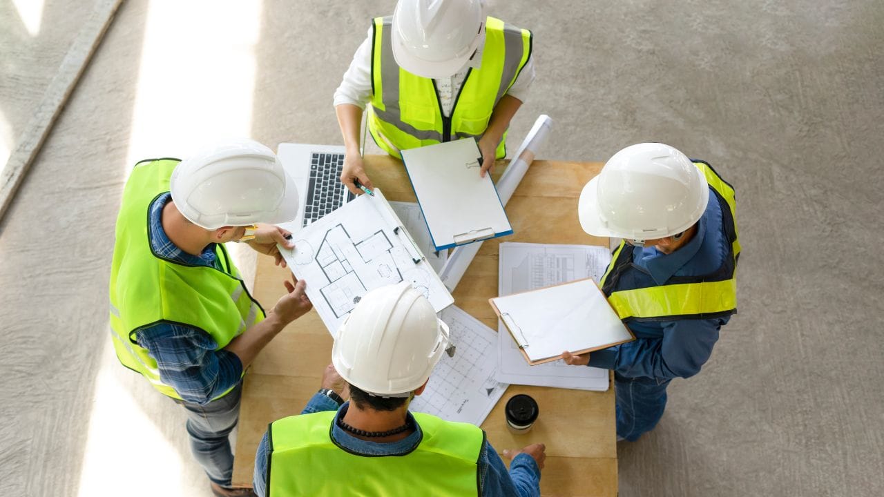 Engineering consulting companies in Kuwait: Instrumental in the success of projects صورة مكتوب عليها شركات استشارات هندسية في الكويت: دور فعال في نجاح المشاريع