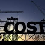 العوامل التي تؤثر على تكلفة البناء في الكويت: كيف يمكن التحكم في الميزانية؟