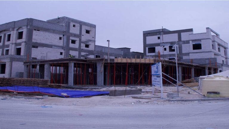 بناء المباني السكنية