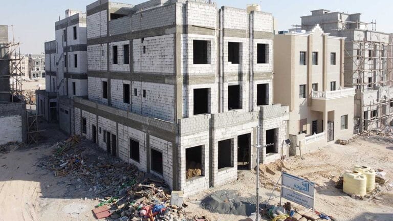 أعمال البناء السكني