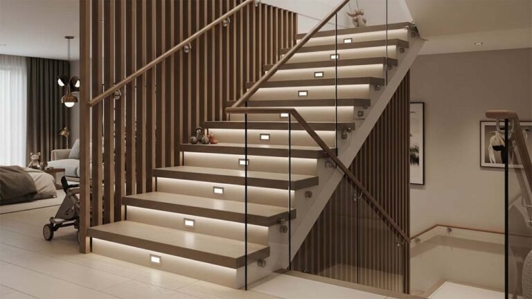 السلالم الداخلية